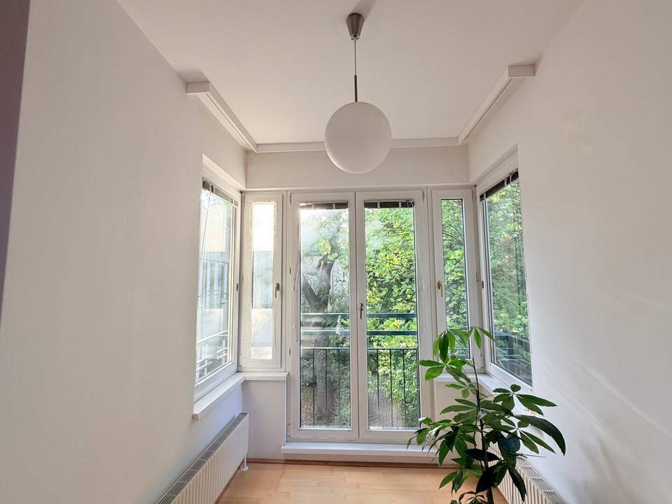 Hietzinger Bestlage: Großzügige 4-Zimmer-Wohnung, nahe U4 &amp; Tiefgaragenstellplatz