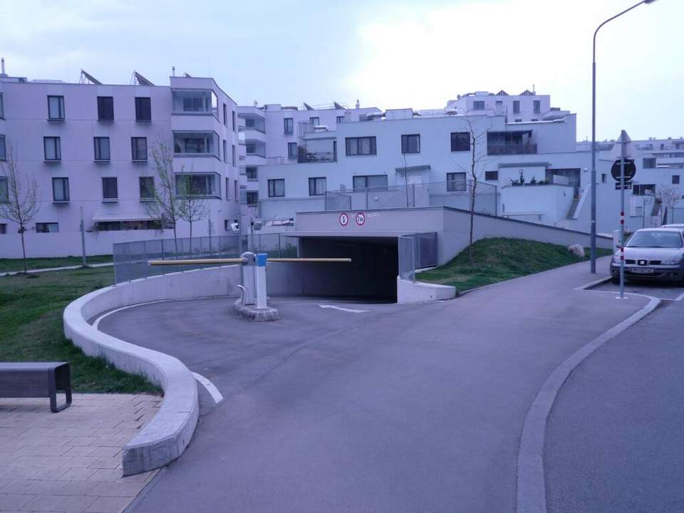 Parkplatz Kagraner Platz
