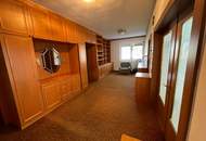 Mehr Raum, mehr Möglichkeiten - vielseitiges Zweifamilienhaus mit Gartenidylle!