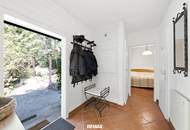 Absolute Traumlage in Mühlbach: Geschmackvoller Landhausstil, parkähnlicher Garten, Pool und einmaliger Fernblick!