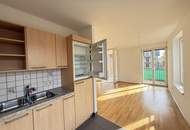 Nahe Schönbrunn: 2-Zimmer-Wohnung mit Balkon und Wintergarten sowie ein opt. Stellplatz!