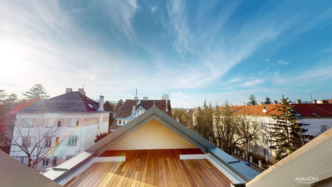 Traumhafte Dachwohnung im Hietzinger Cottage I Altbaujwel