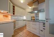Befristete luxuriöse Dachgeschosswohnung im Stilaltbau - Blick über die Dächer Wien's - ab 1.12.