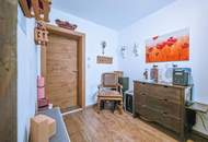 Zirl: Hochwertig renovierte 3-Zimmer-Wohnung mit Balkon und TG-Stellplatz in sonniger Ruhelage