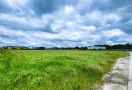 UNBEBAUTES BETRIEBSBAUGRUND 12.490m