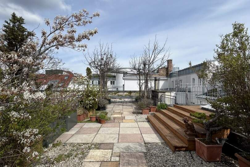 Luxuriöses Dachgeschoß in 1080 Wien: 4 Zimmer, Terrasse, Loggia & mehr, Wohnung-miete, 5.980,47,€, 1080 Wien 8., Josefstadt