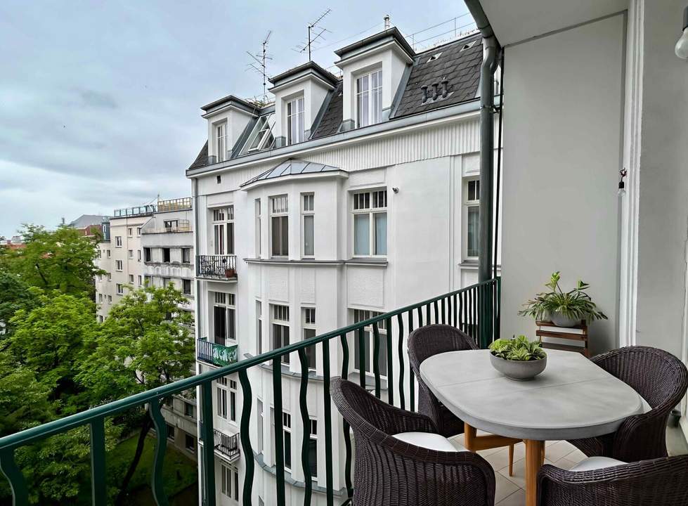 1030! Elegante 4-Zimmer Altbauwohnung mit Kamin & Balkon nahe Wien Mitte!