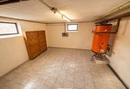 Gepflegtes Einfamilienhaus mit viel Potenzial, großzügigem Grundstück und sonnigen Wohnbereichen