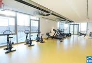 Sonnwendviertel: 1-Zimmer-Wohnung mit Balkon in der 16. Etage – Fitnessraum, Co-Working &amp; Rooftop-Terrasse inklusive!