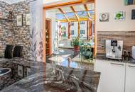 Schönes Einfamilienhaus mit Pool