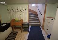 Gepflegtes Landhaus mit Carport, Nebengebäude, Garten und uneinsehbarem Innenhof