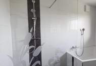 Sehr gepflegtes Einfamilienhaus in Ruhelage - voll unterkellerter Bungalow, Doppelgarage GENERALSANIERT