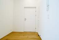 Erstbezug nach Sanierung - mit hofseitiger Terrasse