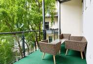 Hochwertig möblierte 3-Zimmer-Wohnung mit Balkon