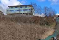 Top Lage - Großzügiges Gebäude mit Tiefgarage, Terrasse, Garten - 17 Stellplätze, 3910