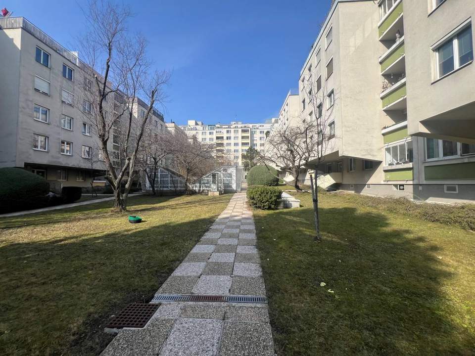 HELLE 3 Zimmer mit Lift im 1. Stock – Ruhelage Nähe U3