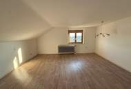 Geräumiges Einfamilienhaus mit zwei Wohneinheiten-Optionen in ruhiger Lage