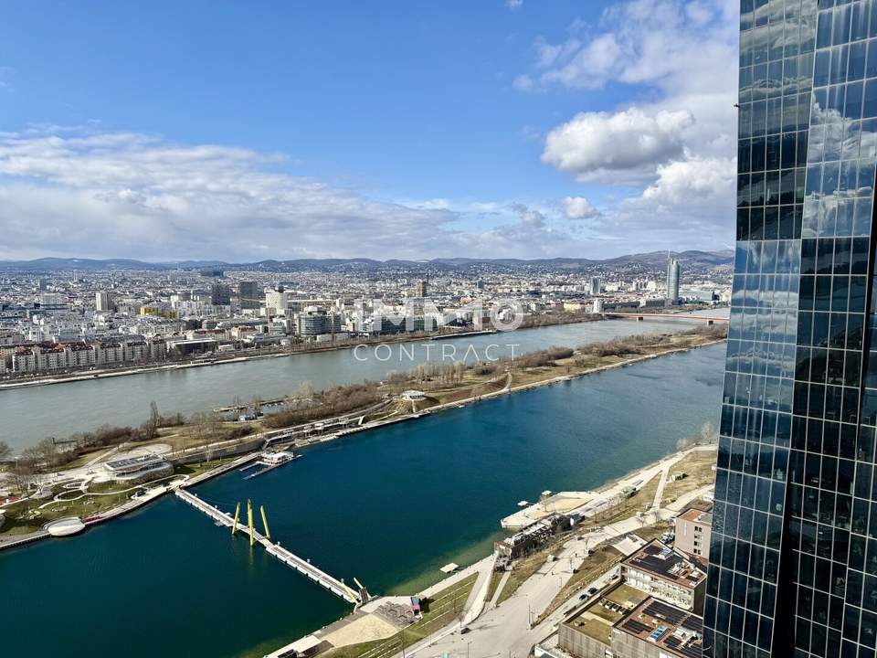 Skyline Vibes Only – Urbanes Westblick-Studio im DC2 Tower