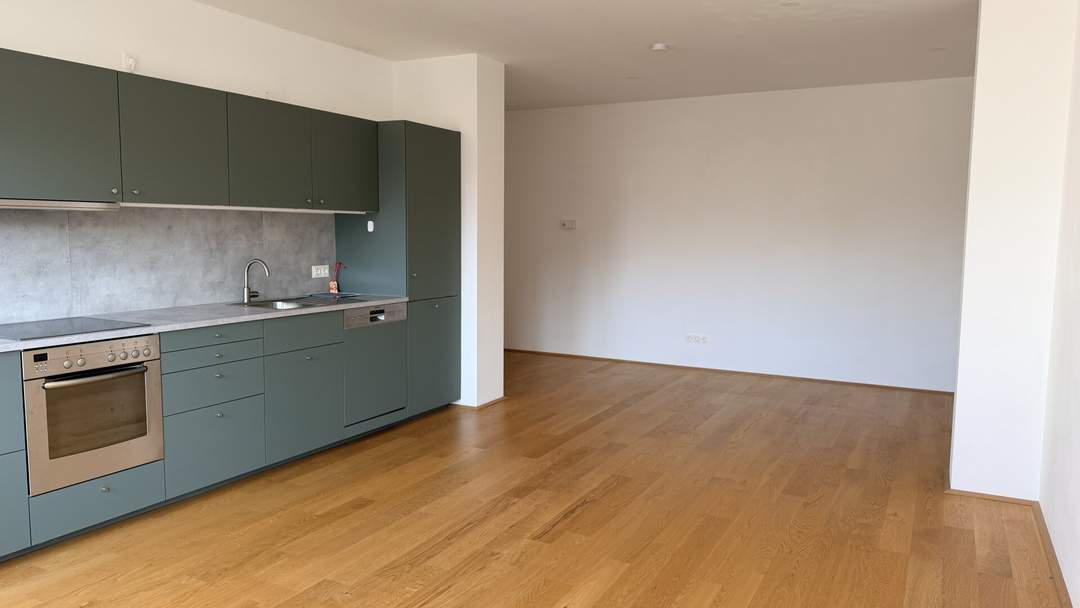 2016 errichtet: Komfortable Dreizimmerwohnung im ersten Liftstock in Zentrumsnähe