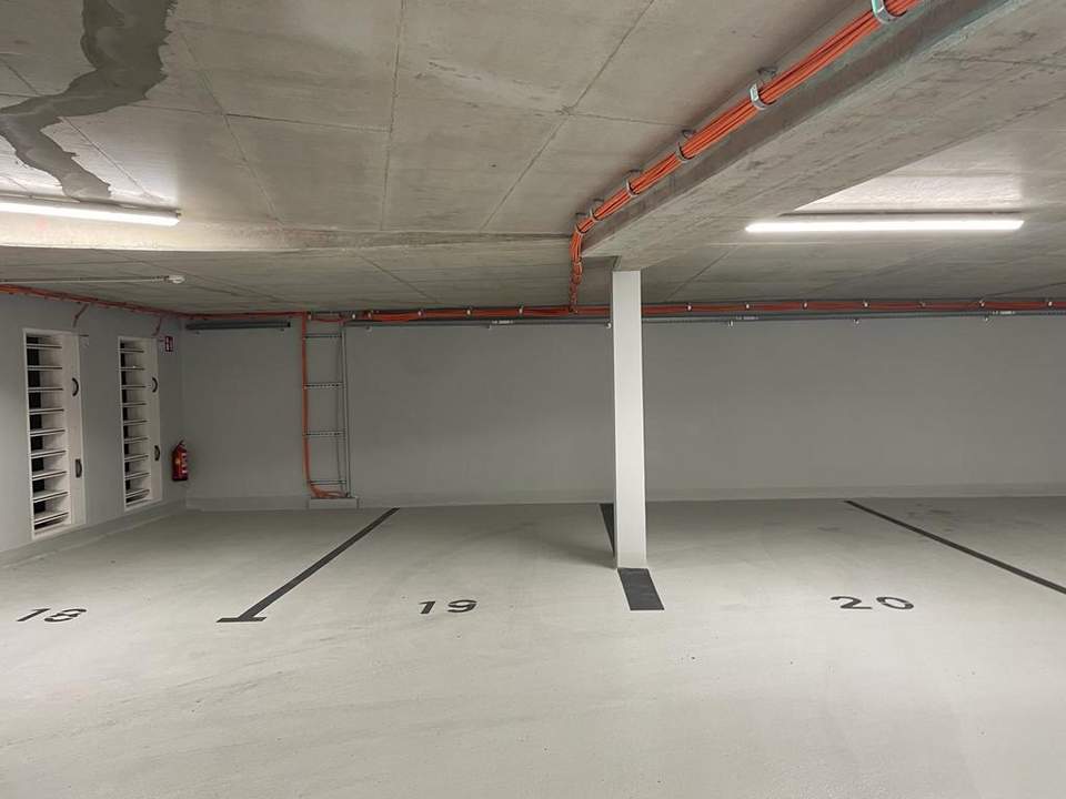 Garagenplatz am Franz-Josefs-Kai