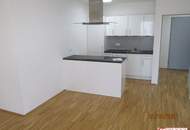 Schönes Wohnen in einer zwei Zimmer Wohnung mit ruhigem Balkon im Hof