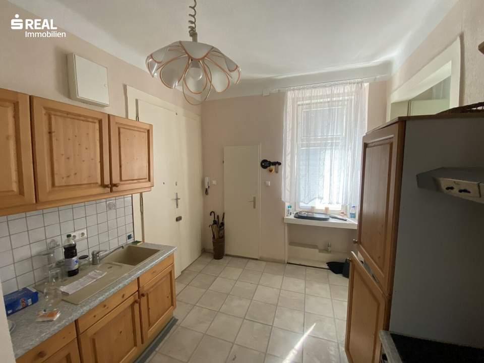 Altbau 1,5 Zimmer nächst U-Johnstraße