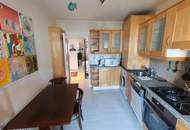 OMA ist ausgezogen - 90m² | 3 Zimmer | perfekte Infrastruktur | ruhige Innenhoflage