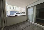Möblierte Erdgeschosswohnung mit hofseitigem Garten - 2 Zimmer + Abstellraum inkl. Fenster