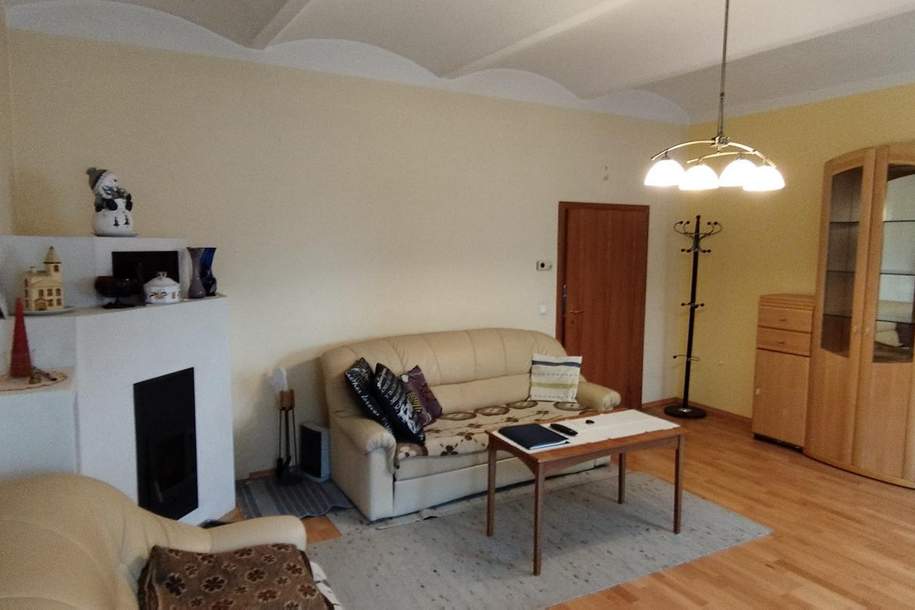 Gemütliches Zweifamilienhaus mit Potenzial in Klagenfurt, Haus-kauf, 395.000,€, 9020 Klagenfurt(Stadt)