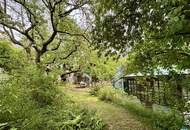 Rarität am Heuberg: Idyllisches Haus mit zwei Wohneinheiten in exklusiver Grünlage