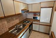 Möblierte 2-Zimmer Wohnung mit Loggia und Parkplatz