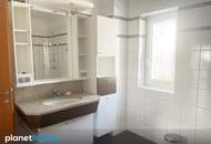 Doppelhaushälfte (Bild linke Seite) mit Garten zu vermieten