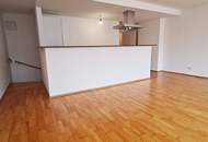 INNSTASSE, gepflegte 87 Neubau-Maisonette, 2 Zimmer, Komplettküche, Wannenbad, Parketten, 4. Liftstock