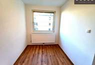 | ÄUSSERST LIEBE SINGLEWOHNUNG IN | ABSOLUTER RUHELAGE | BLICK IN DEN BEGRÜNTEN INNENHOF