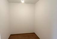 Schöne 2-Zimmer Wohnung mit ruhigem Balkon in sehr guter Lage im 8. Bezirk