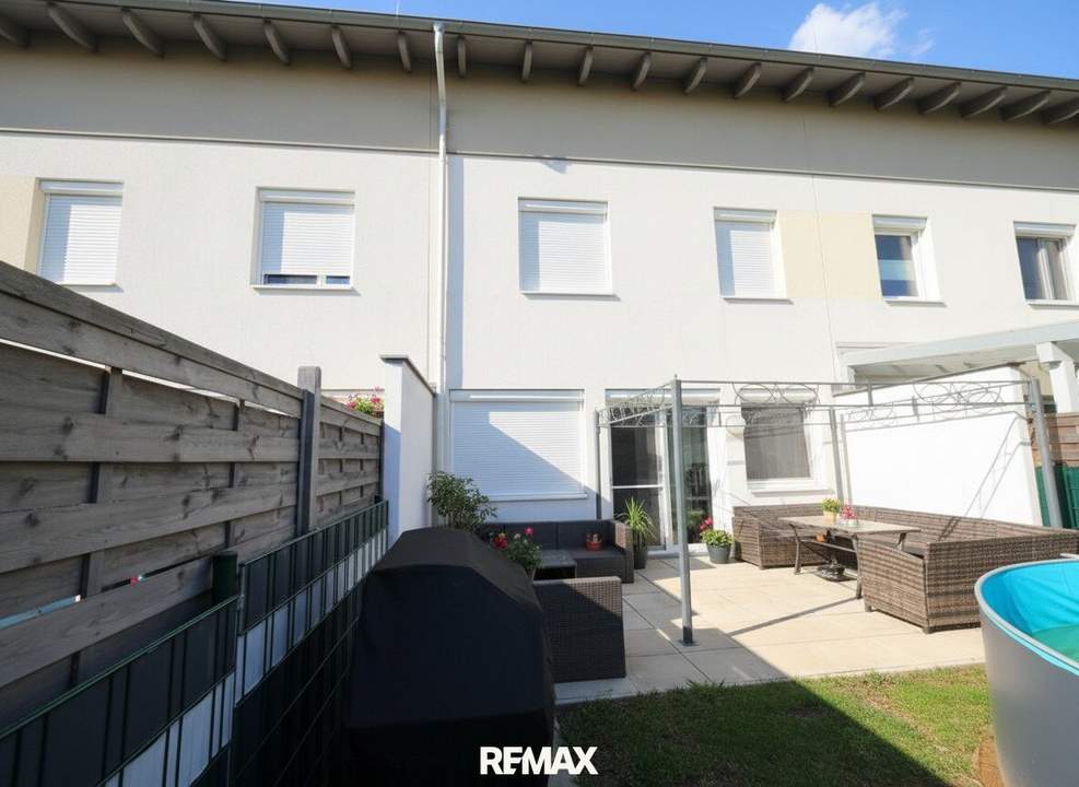 Wunderschönes, großzügiges Reihenhaus mit Terrasse und Garten