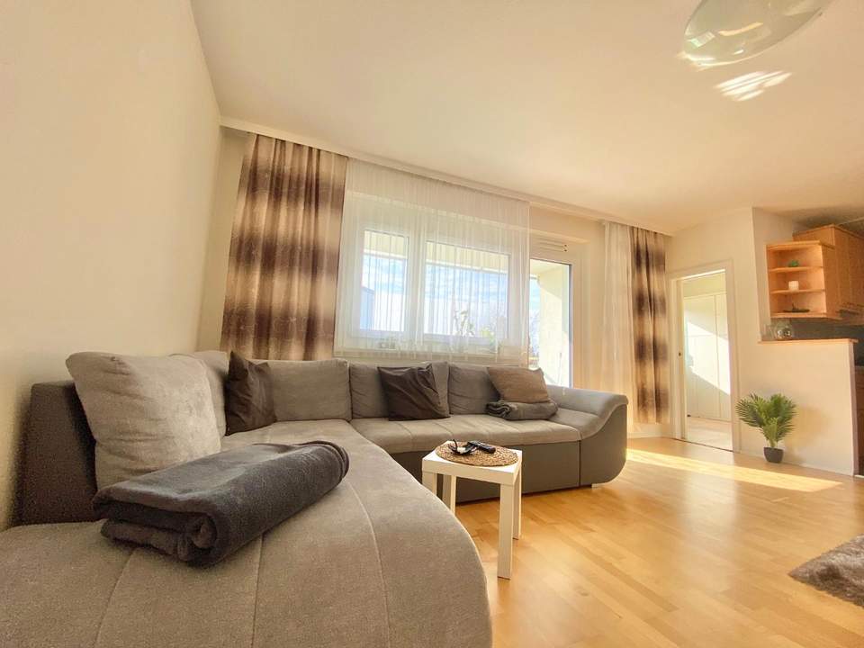 Mietwohnung mit Loggia in ruhiger Lage!