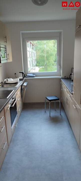 Freundliche 2-Zimmerwhg. in herrlicher Sonnenlage im Grünen – mit Balkon & Garage!