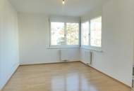 Moderne 4 Zimmer Neubauwohnung mit 2 Bädern und 16m² Balkonfläche + Klimaanlage!!