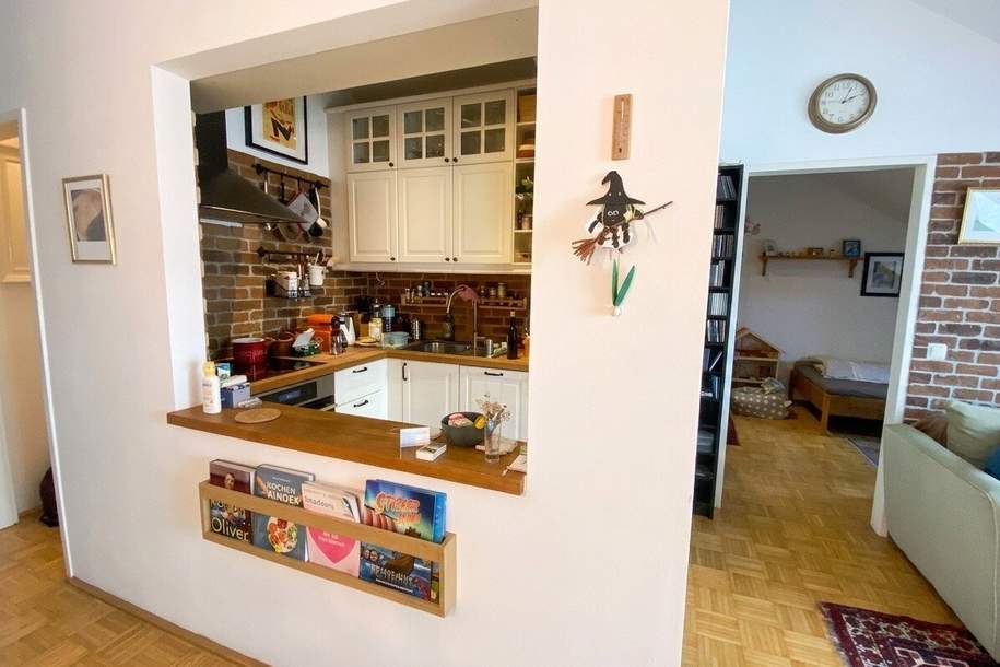 Charmante Dachgeschosswohnung mit Lift in Urfahr, Wohnung-kauf, 245.000,€, 4040 Linz(Stadt)