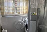 ++HOCHPARTERREWOHNUNG mit GARTENANTEIL in in RUHIGER STRASSGANGER-LAGE++ GARTENNUTZUNG ca. 280m², CARPORT++ LEICHT SANIERUNGSBEDÜRFTIG++
