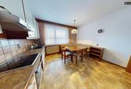 Zweifamilienhaus mit zwei separaten Wohneinheiten, Balkon, Garage und Carport in ruhiger Lage von Knittelfeld