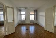 1060! BÜRO mit kleiner Cafeterrasse direkt auf die Mahü!