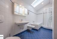 3 Zimmer-DG-Wohnung mit 2 hofseitigen Terrassen nahe Oper