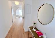 WOW! Stylischer Wohntraum im Dachgeschoss! Frisch saniert + Ruhelage + Traumhaftes Altbauhaus + Hofseitige Terrasse + U-Bahn ums Eck + Beste Infrastruktur und Anbindung!