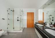 Vollsaniertes Haus mit 4 Einheiten und Rohdachboden, Nähe Sternwartepark