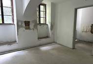 RARITÄT | Gewerbliches Apartment mit baubewilligter Planung | Komplett hofseitig | Bestlage in Gehweite zum 1. Bezirk | Repräsentatives Jahrhundertwendehaus