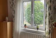 Solides Einfamilienhaus mit Keller im Herzen von Langholzfeld!