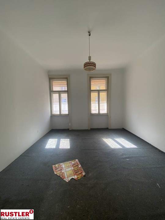Helle Altbauwohnung in prachtvollem Altbauhaus | Best-Lage Meidlings!