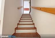 Idyllisches Einfamilienhaus auf großzügigem, wunderschönem Grundstück.